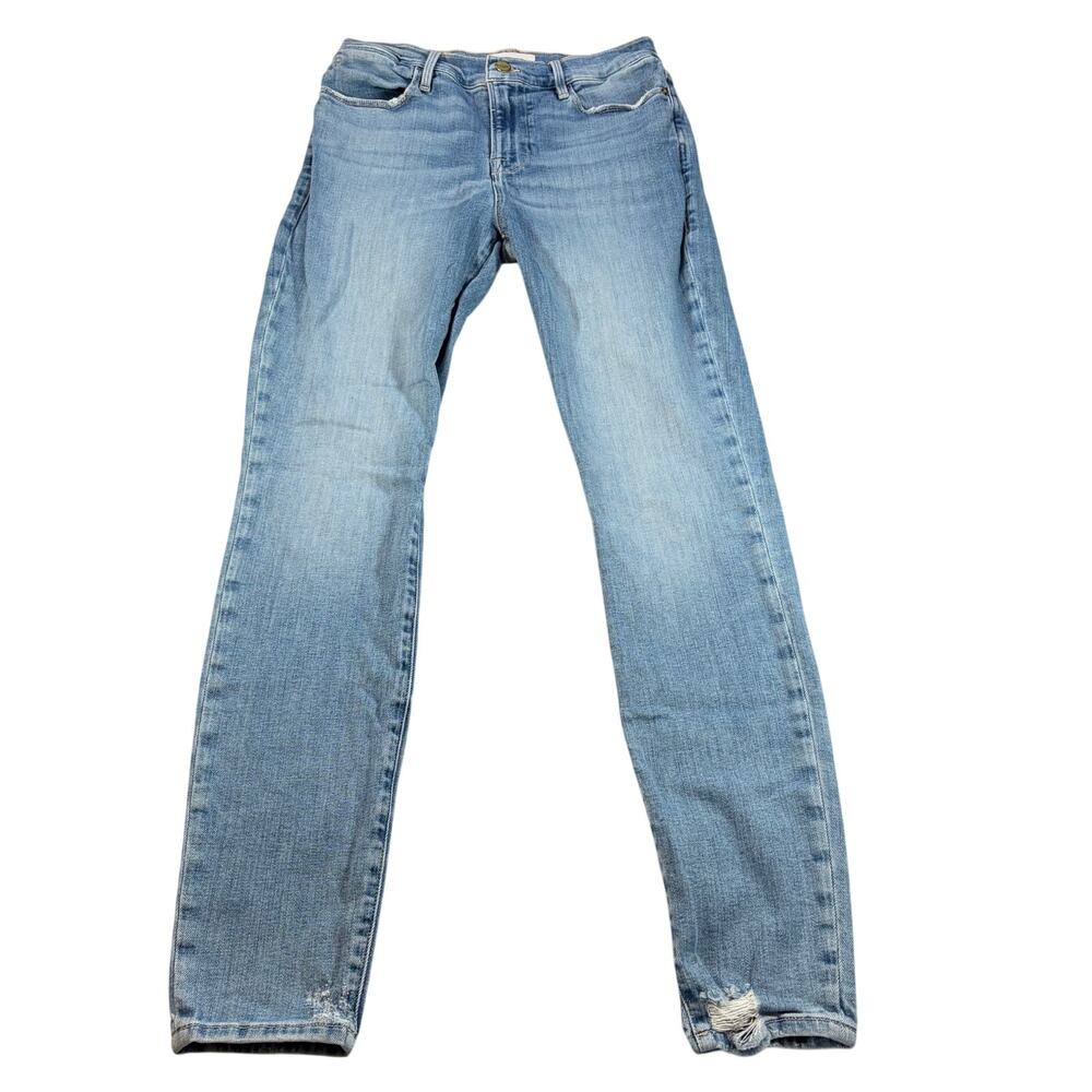 Frame Le High Skinny Jeans med light wash.  Size 28. distressed cuffs. luxury